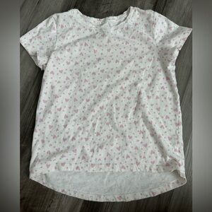 Old Navy hearts tshirt